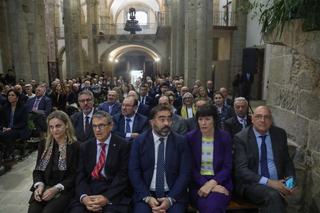 Santalices destaca o acordo social e político para constitución da Fundación do Panteón de Galegas e Galegos Ilustres